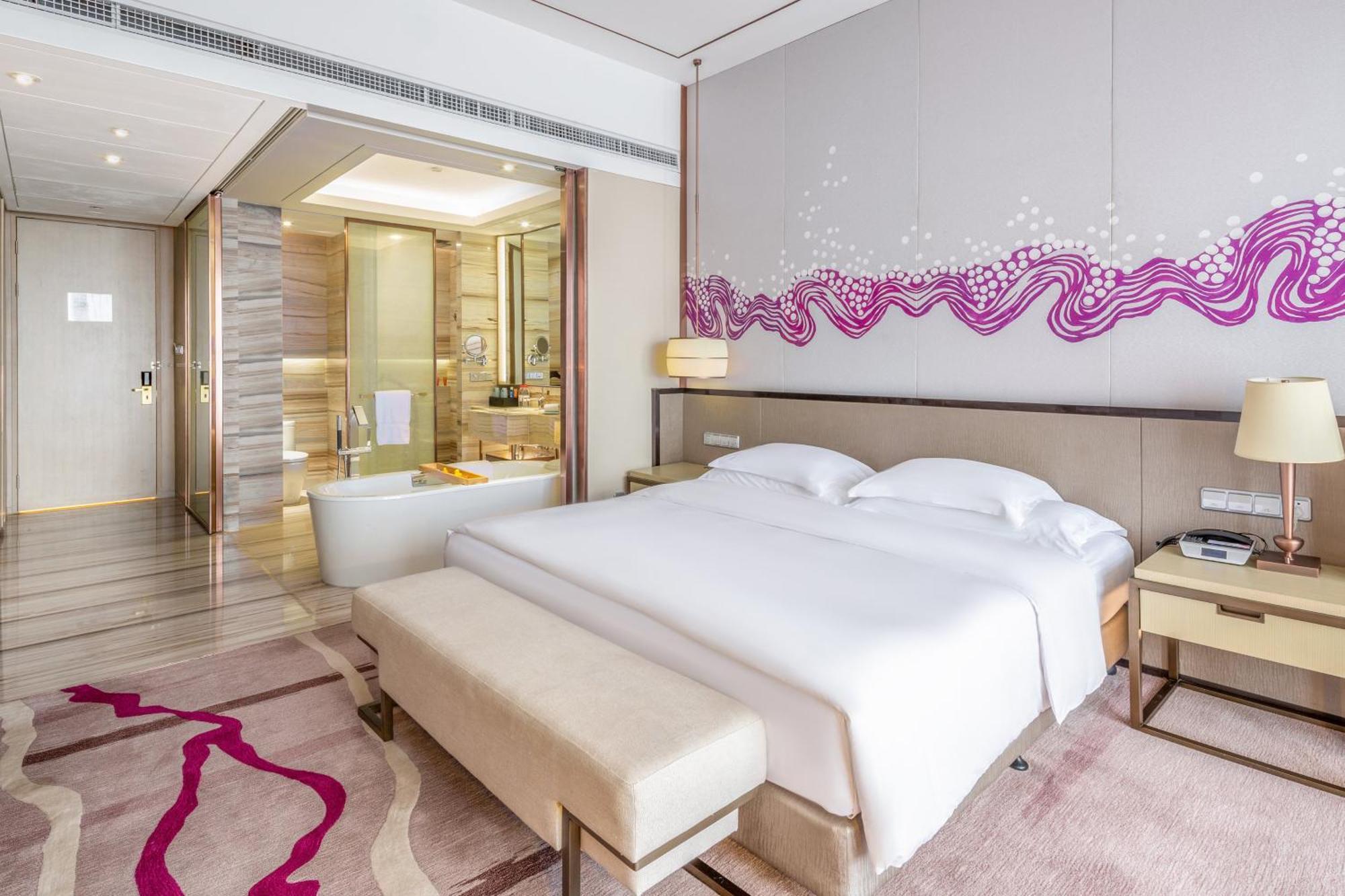 คราวน์ พลาซา อี้ปิน Hotel อี๋ปิน ภายนอก รูปภาพ