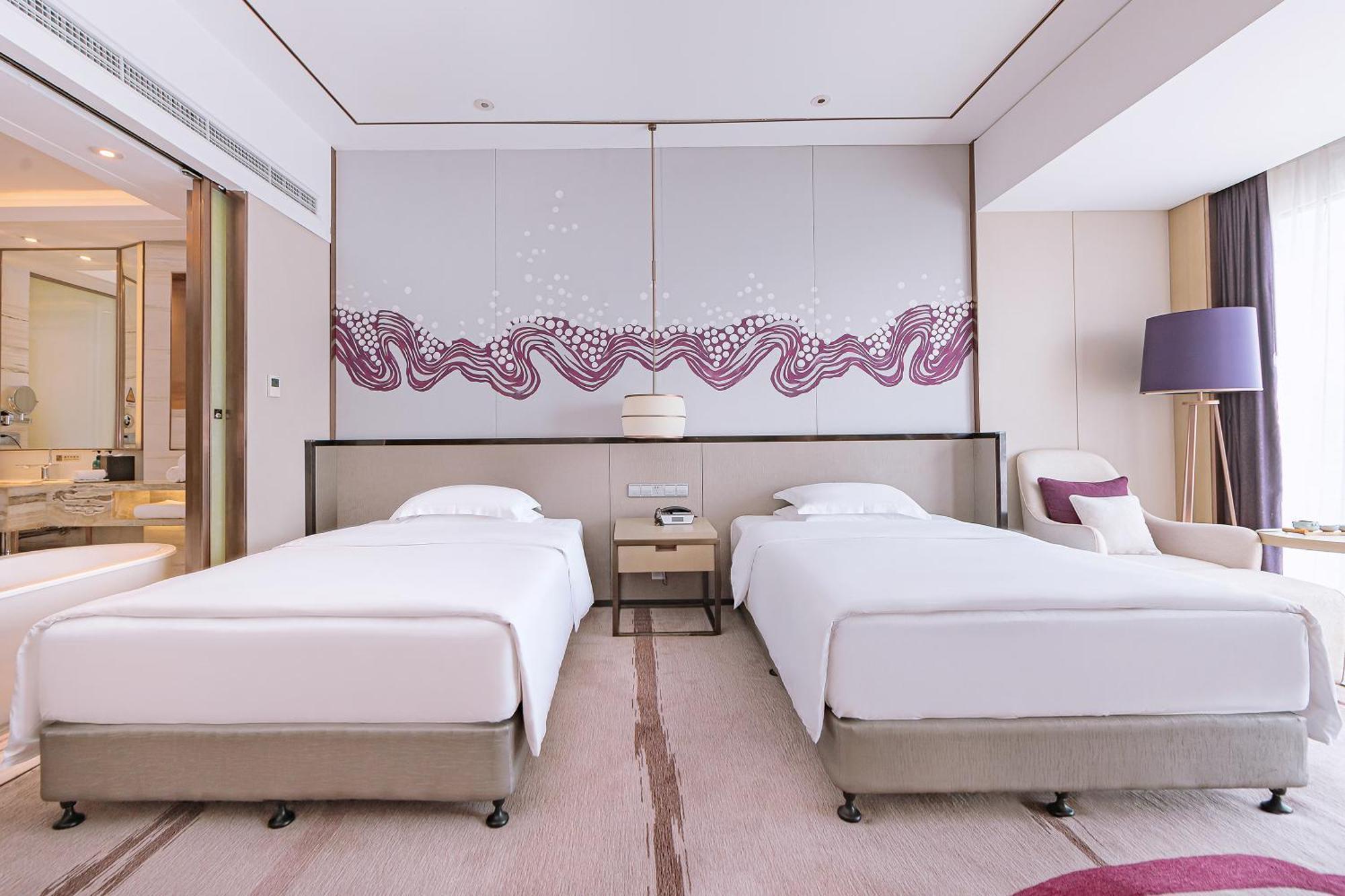 คราวน์ พลาซา อี้ปิน Hotel อี๋ปิน ภายนอก รูปภาพ
